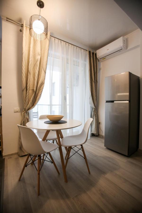 Premium Studios Mamaia Nord - Marea La 50M Năvodari Extérieur photo