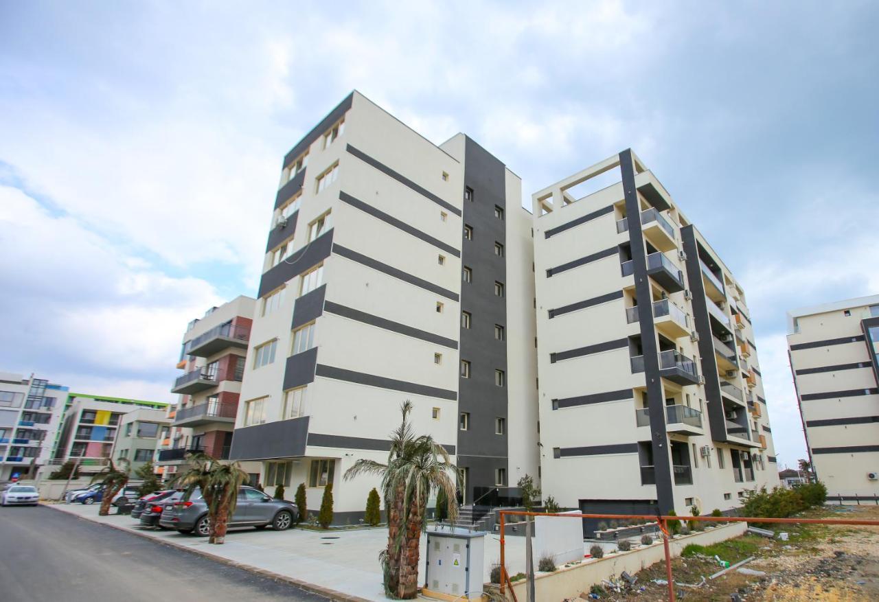 Premium Studios Mamaia Nord - Marea La 50M Năvodari Extérieur photo