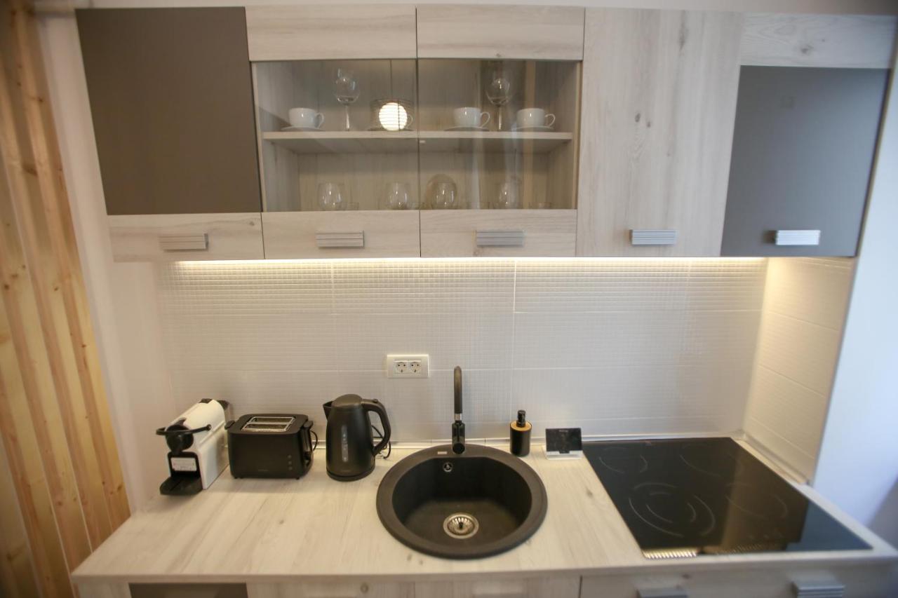 Premium Studios Mamaia Nord - Marea La 50M Năvodari Extérieur photo