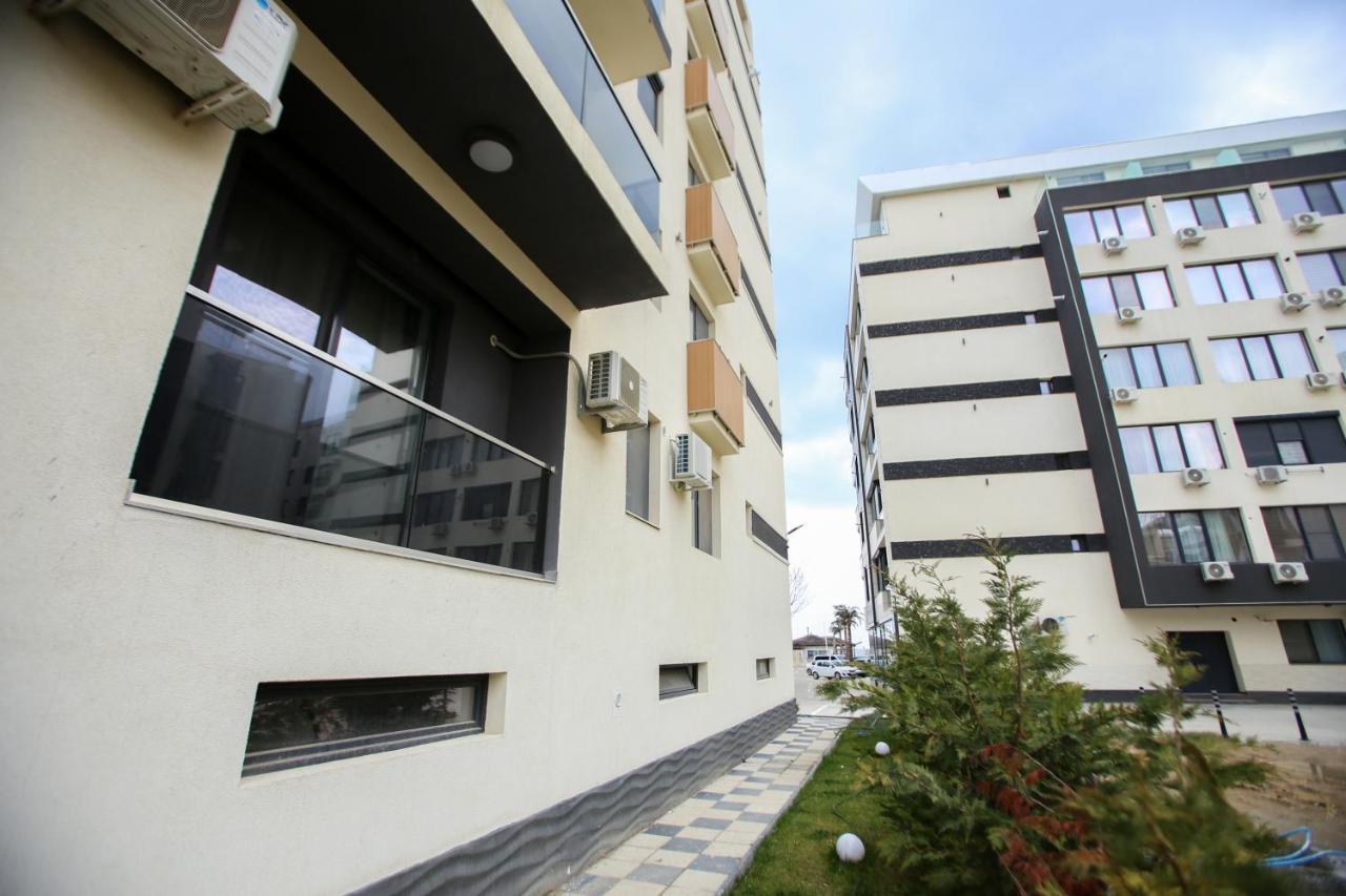 Premium Studios Mamaia Nord - Marea La 50M Năvodari Extérieur photo