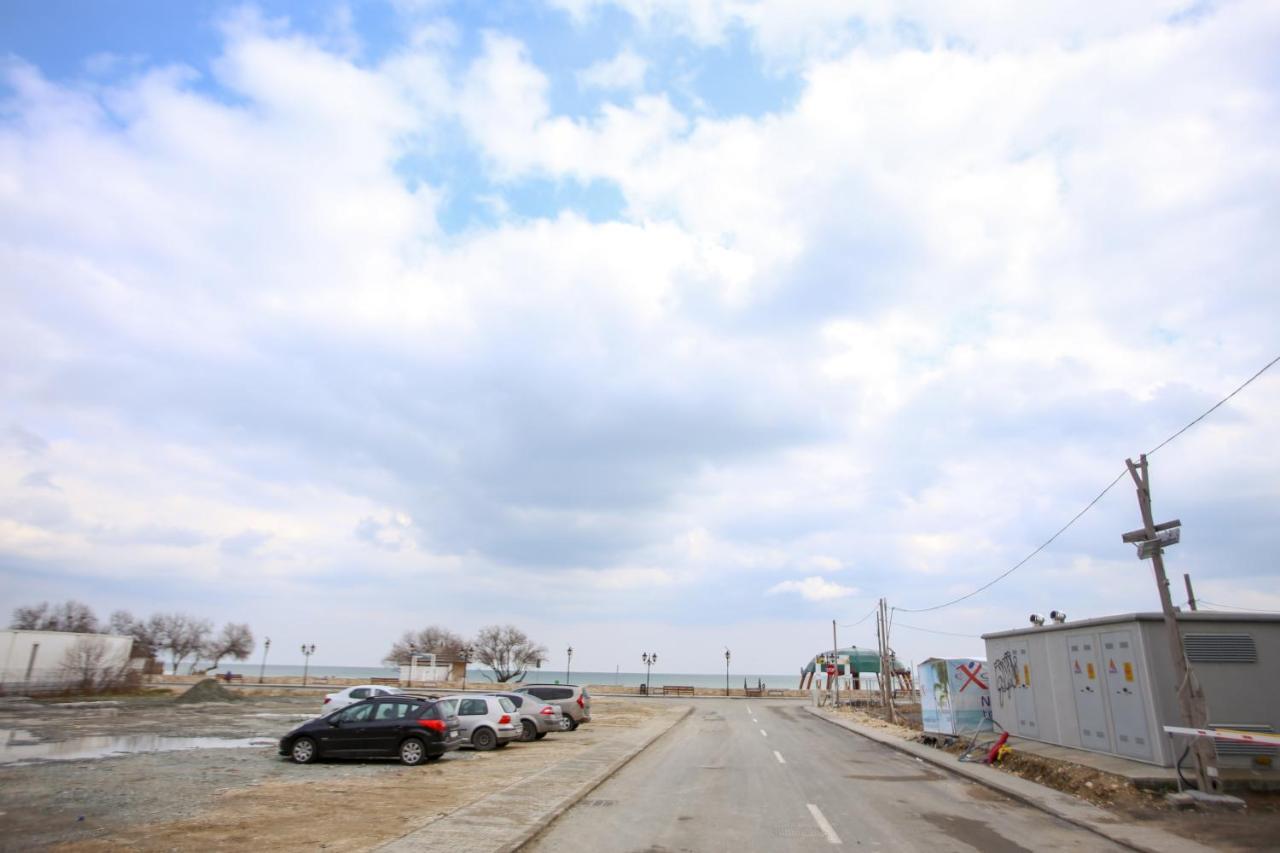 Premium Studios Mamaia Nord - Marea La 50M Năvodari Extérieur photo