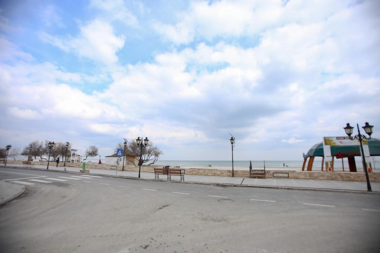 Premium Studios Mamaia Nord - Marea La 50M Năvodari Extérieur photo