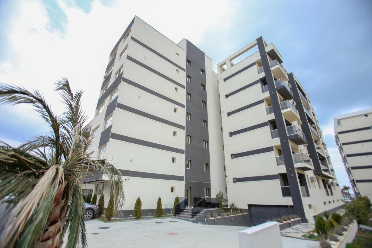 Premium Studios Mamaia Nord - Marea La 50M Năvodari Extérieur photo