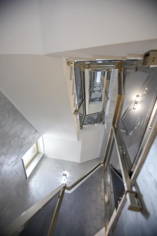 Premium Studios Mamaia Nord - Marea La 50M Năvodari Extérieur photo